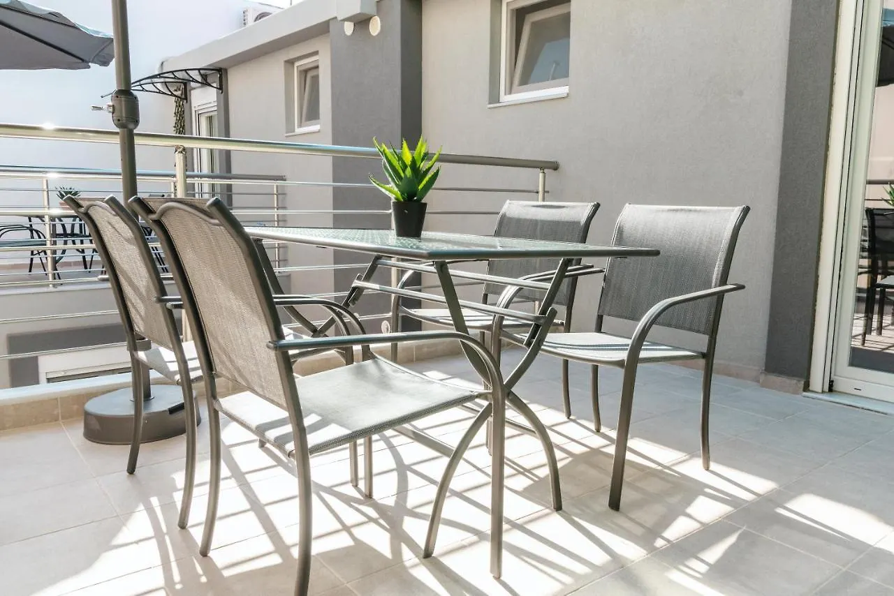 Elegant Decorated House - Free Private Parking! Apartment Heraklion  Greece